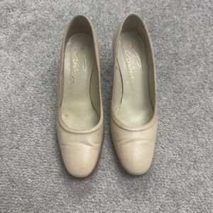 Ervins Zuane Vintage 70's Leather Stacked Block Heels Pumps Womens 5B Beige Work